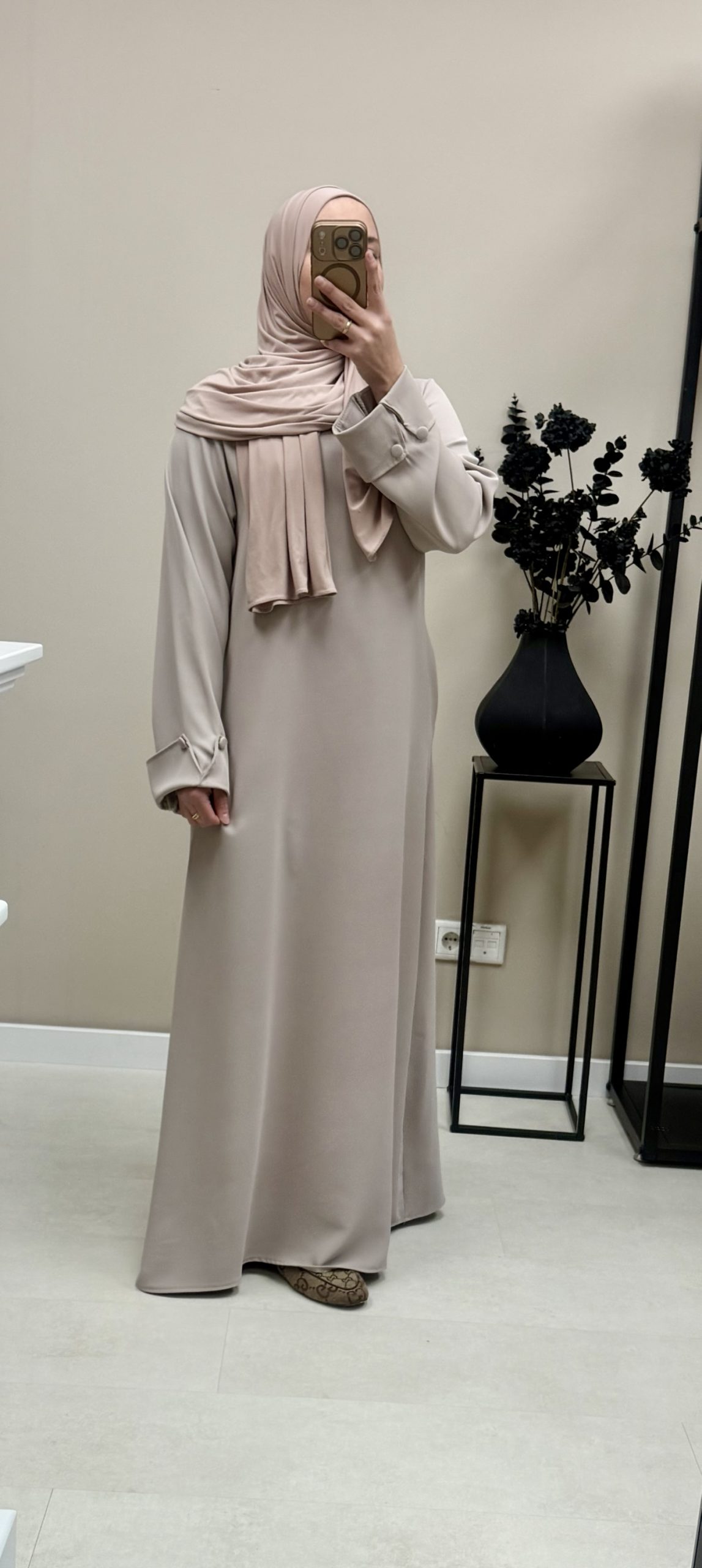 Abaya Yasmin